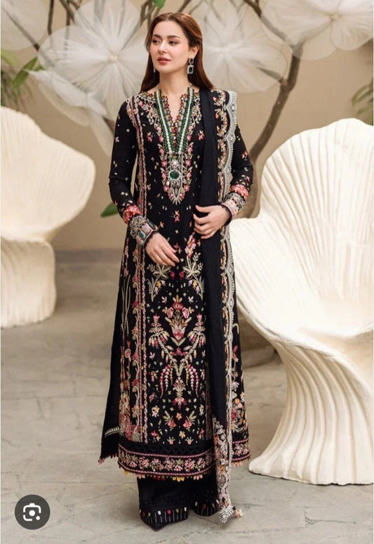 Summer Bloom – Embroidered Lawn